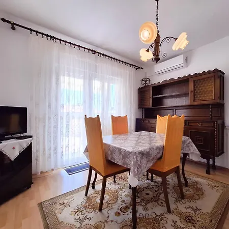 Carija *