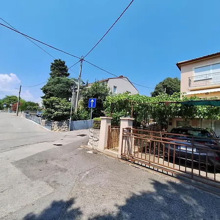 Apartment Carija *
